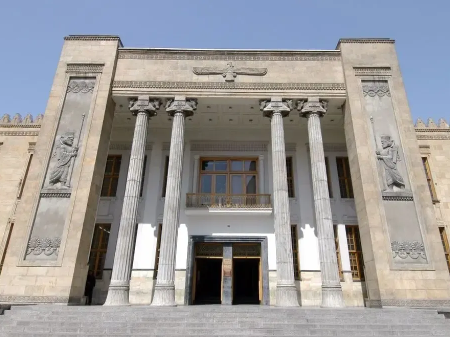 نخستین-ساختمان-بانک-ملی-در-ایرانعکس-3